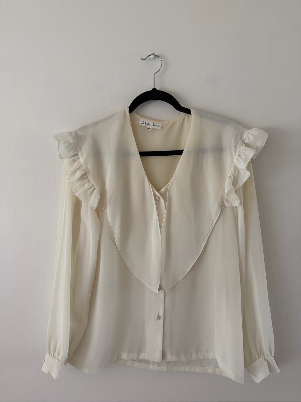 70s 80s Vintage Antique Ivory Ruffle Collar Old Money Chic Capsule Blouse 12